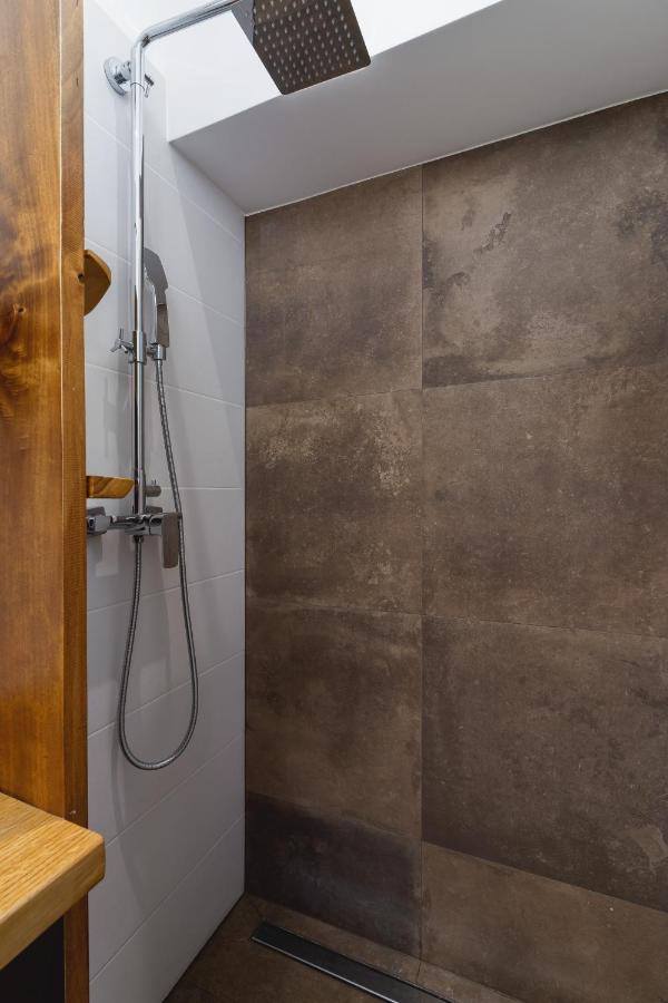 Old Town Apartments Basztowa By Renters Krakow Bagian luar foto